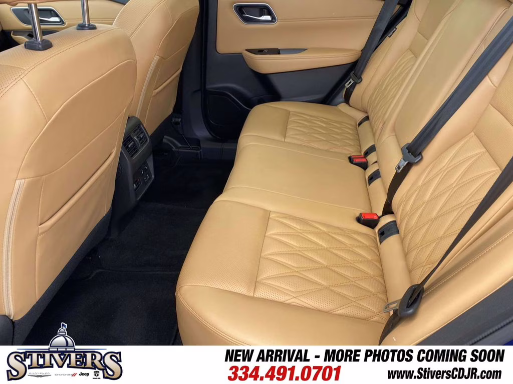 2023 Caspian Blue Metallic/Super Black Nissan Rogue Platinum FWD SUV