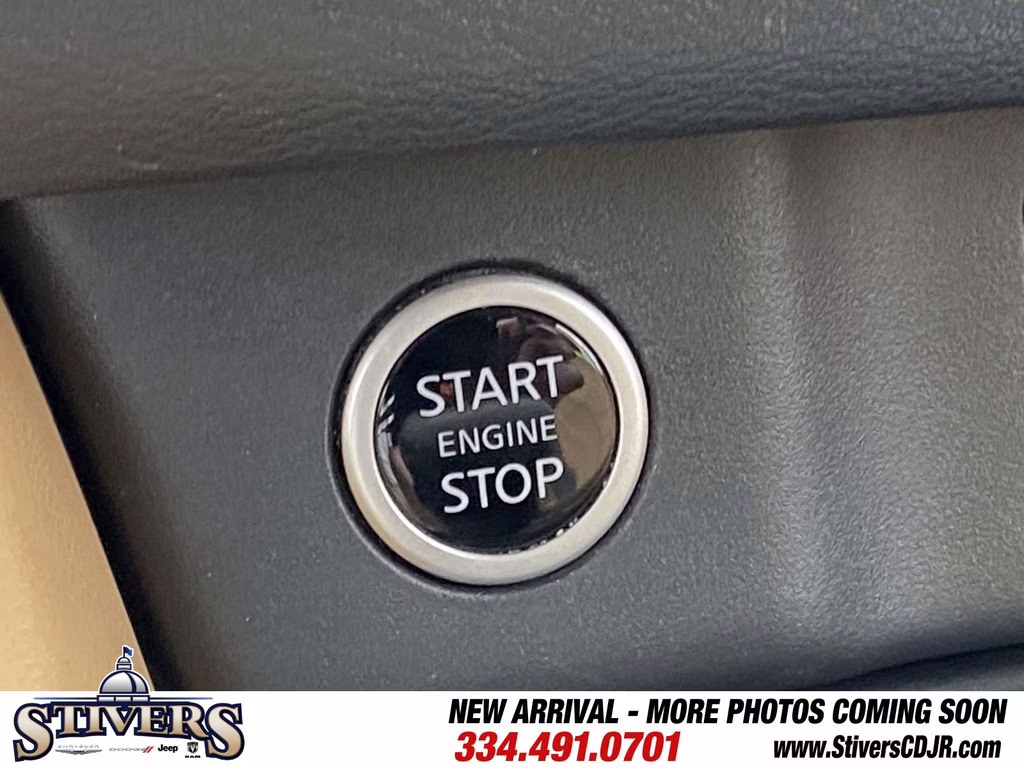 2023 Caspian Blue Metallic/Super Black Nissan Rogue Platinum FWD SUV