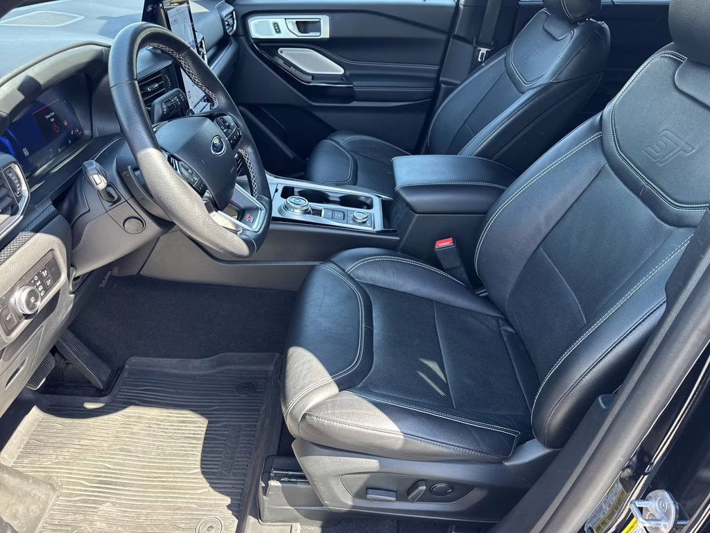 2023 Black Metallic Ford Explorer ST 4X4 SUV
