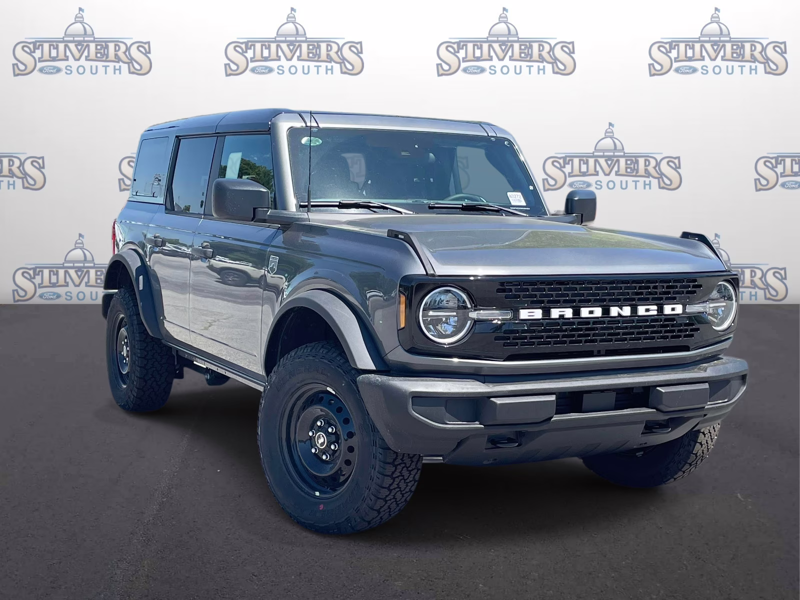 2026 Gray Metallic Ford Bronco Big Bend 4X4 SUV
