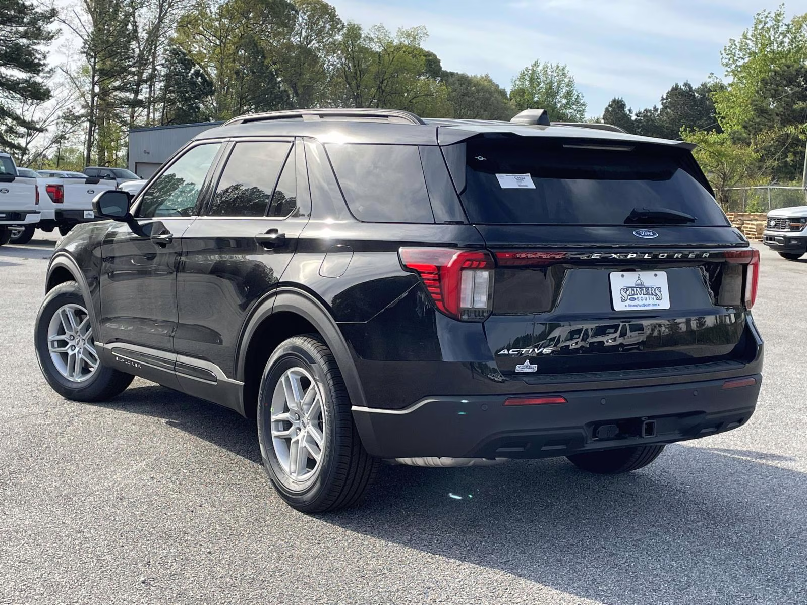 2026 Black Metallic Ford Explorer Active RWD SUV