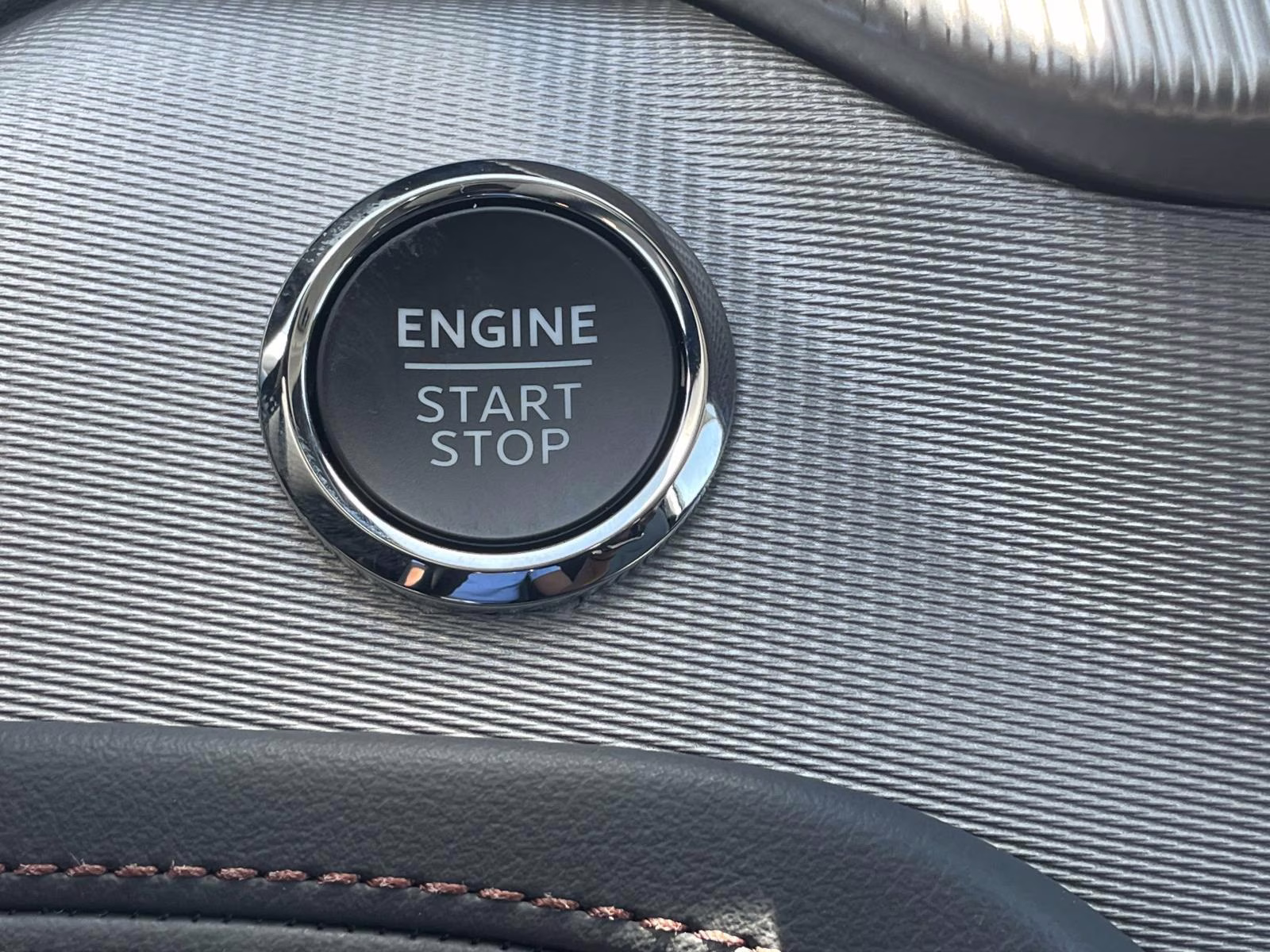 2026 Gray Metallic Ford Explorer Active RWD SUV