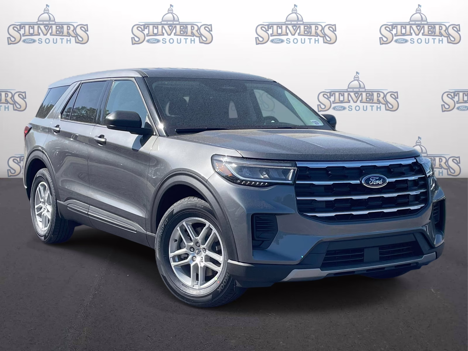2026 Gray Metallic Ford Explorer Active RWD SUV