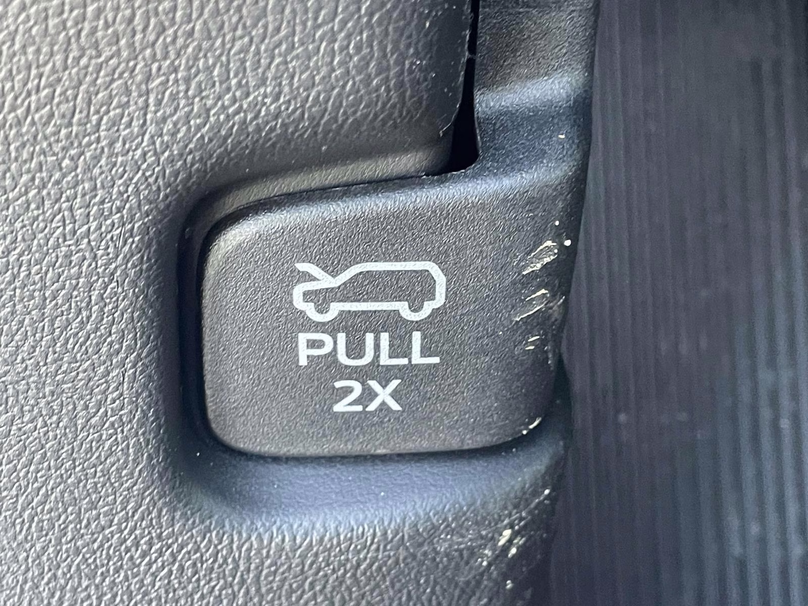 2026 Gray Metallic Ford Explorer Active RWD SUV