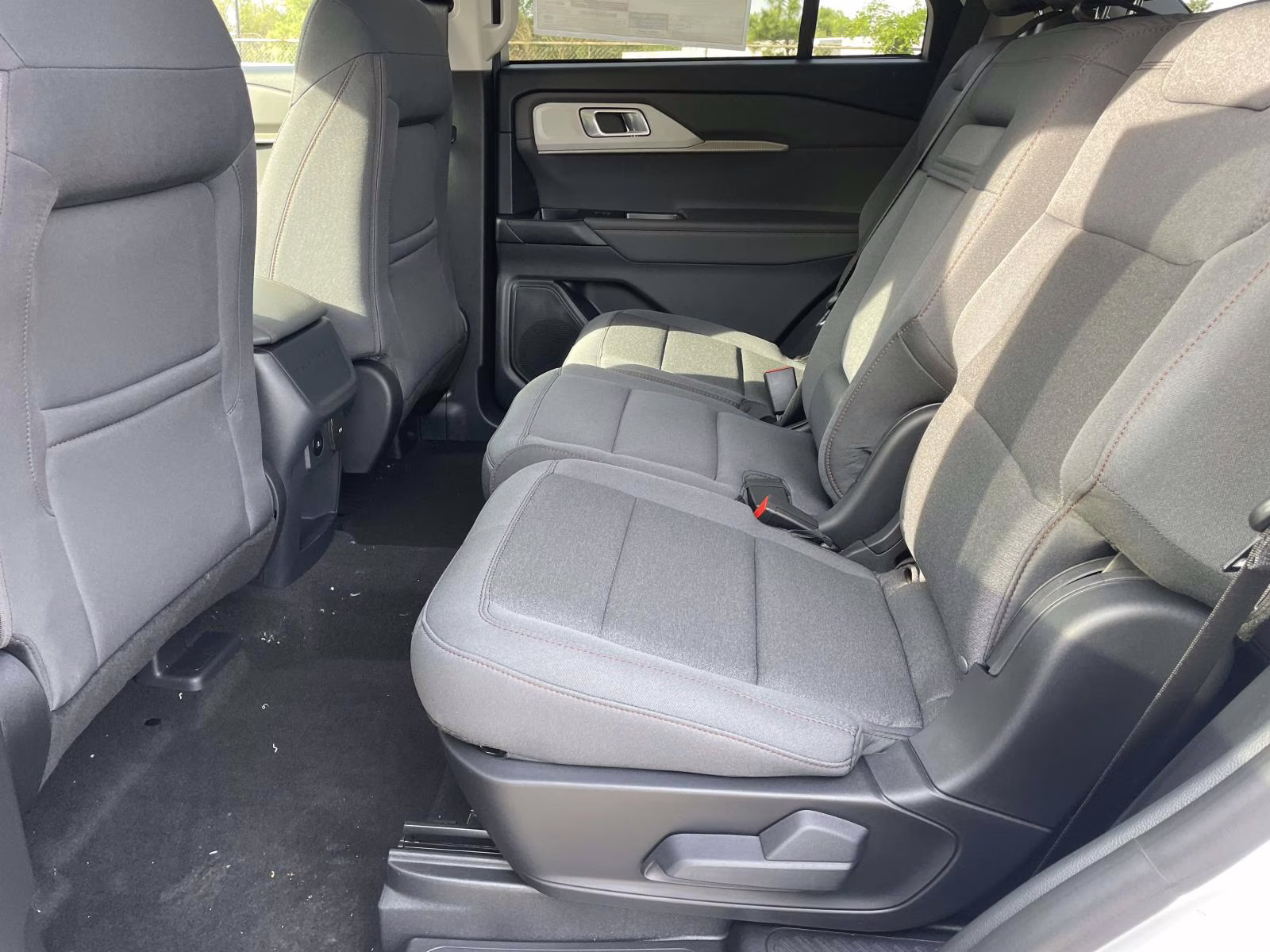 2026 White Ford Explorer Active RWD SUV