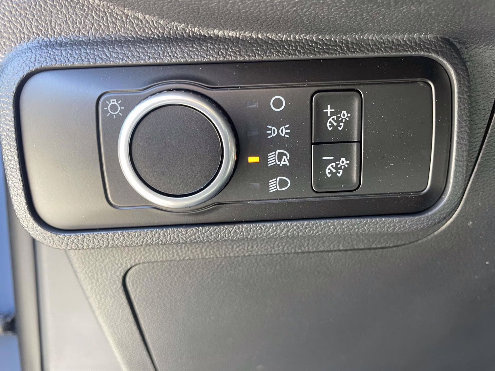 2026 Gray Metallic Ford Explorer Active RWD SUV