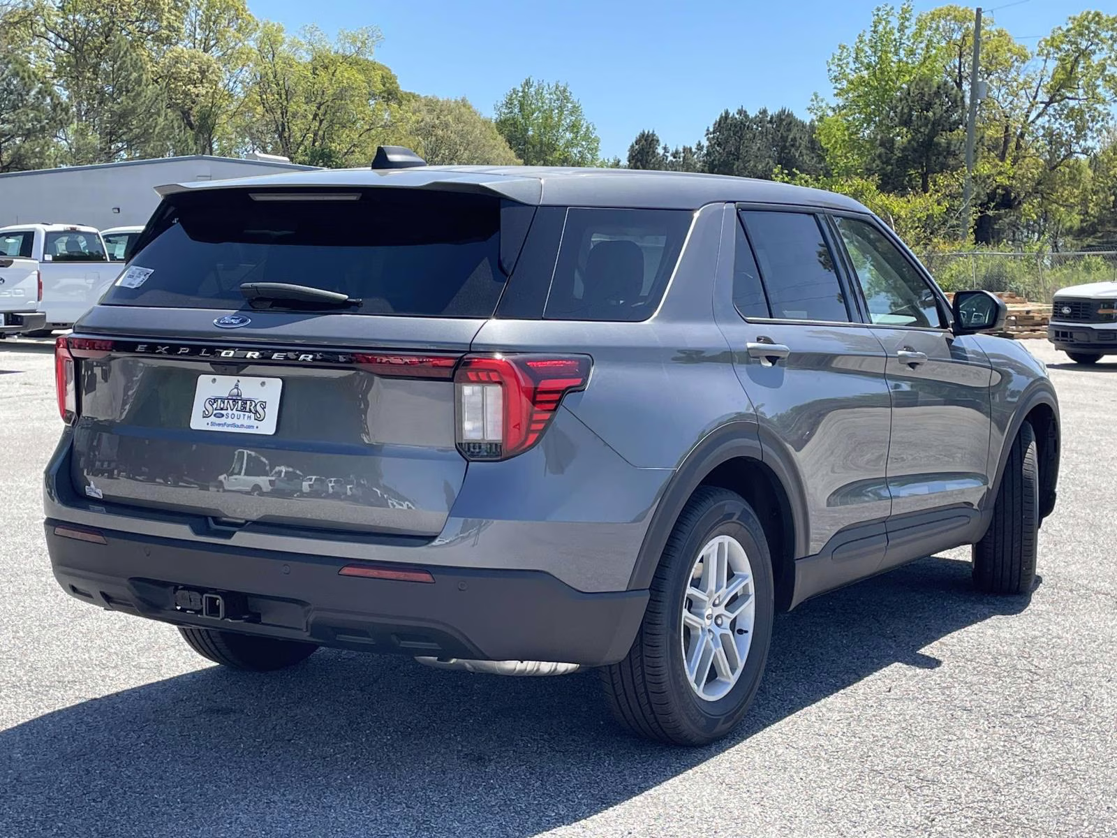2026 Gray Metallic Ford Explorer Active RWD SUV