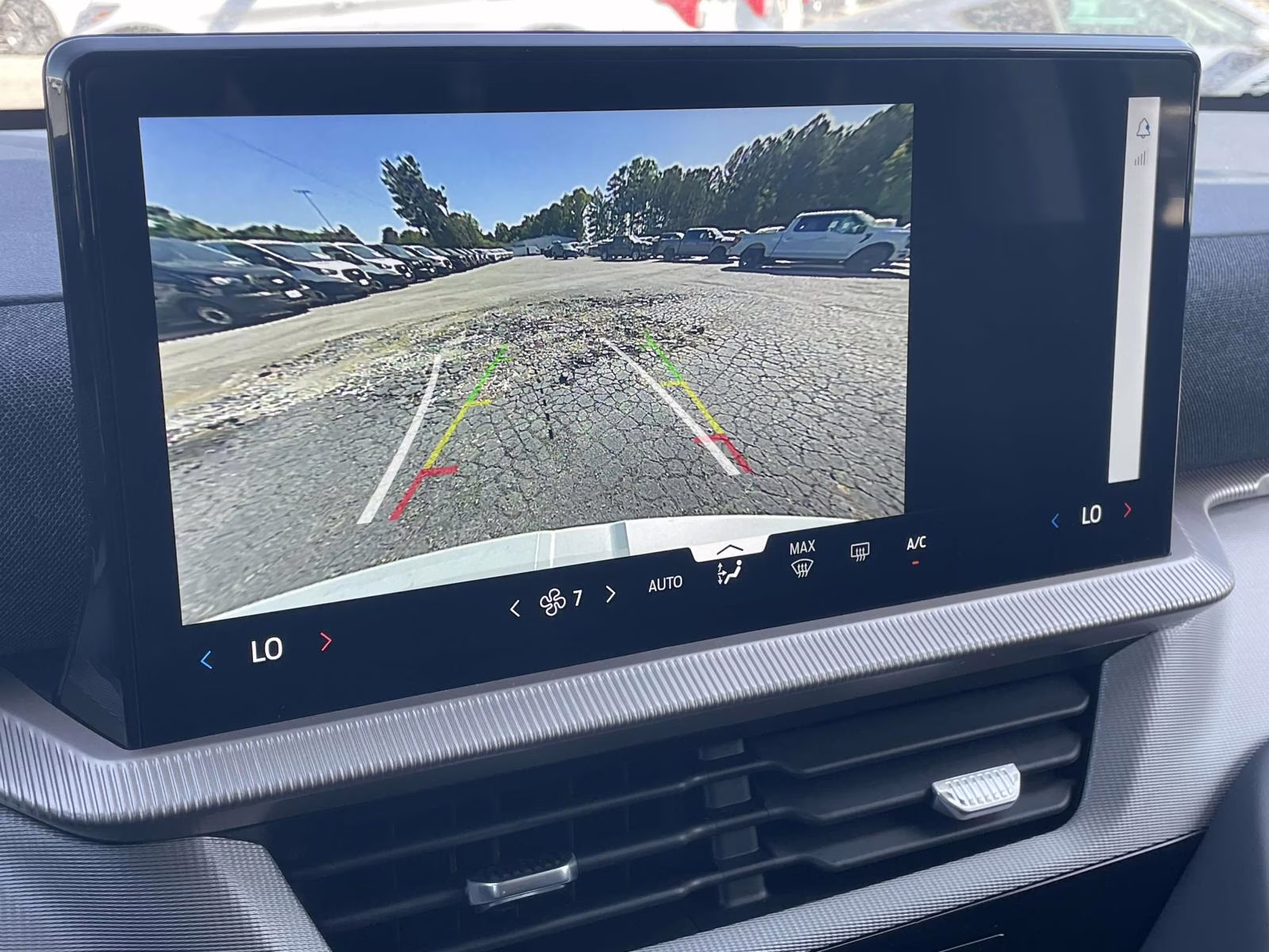 2026 White Metallic Ford Explorer Active RWD SUV