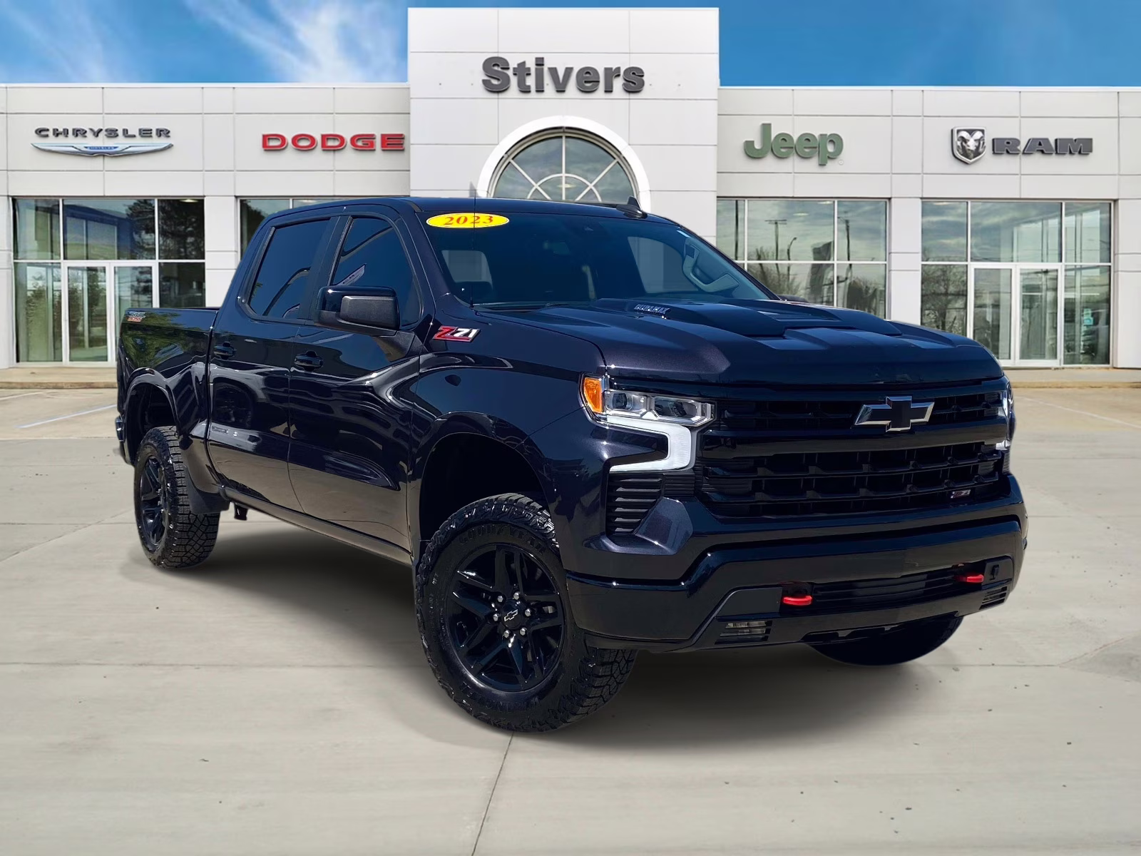 2023 Dark Ash Metallic Chevrolet Silverado 1500 LT Trail Boss 4X4 Truck