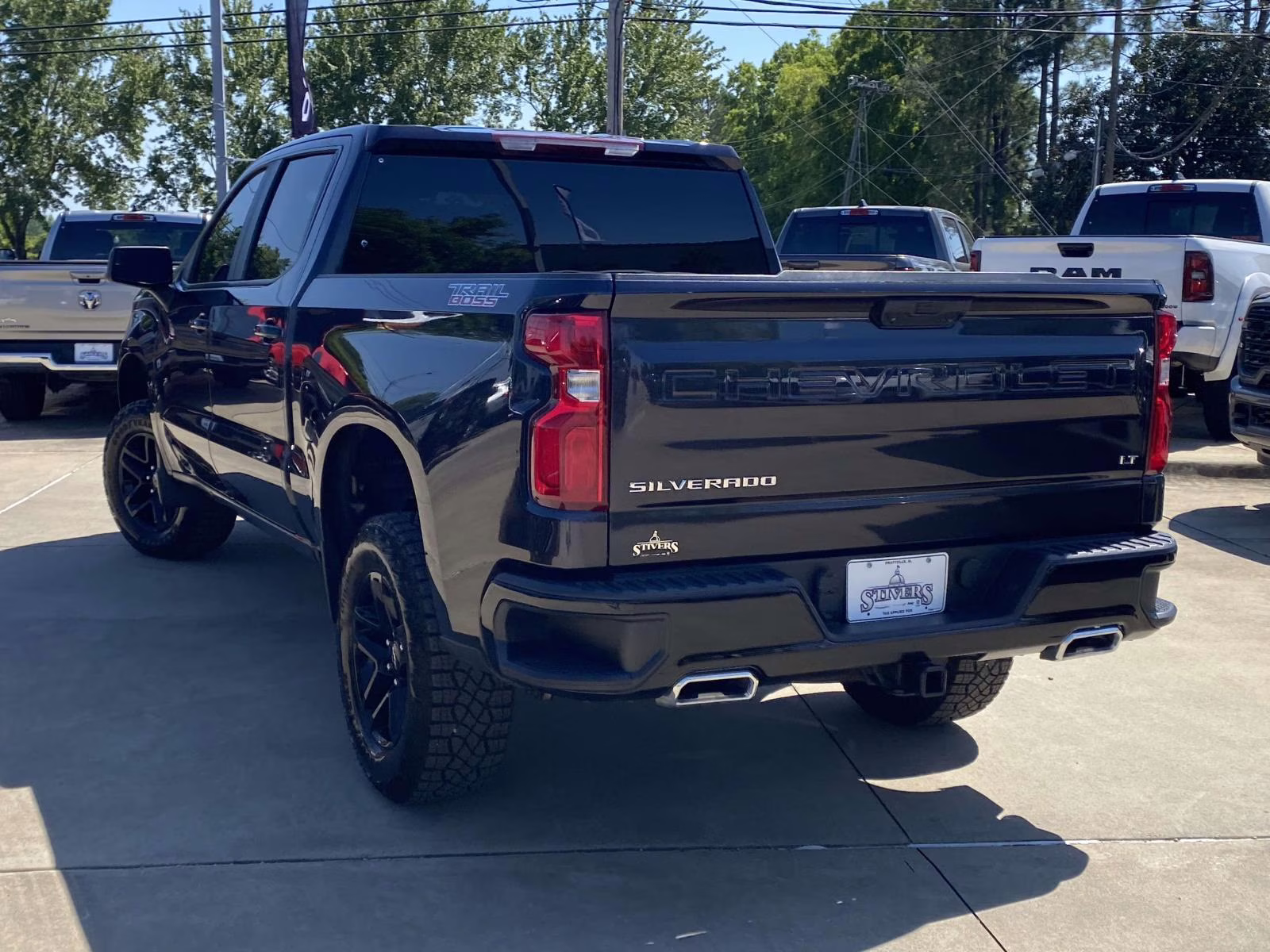 2023 Dark Ash Metallic Chevrolet Silverado 1500 LT Trail Boss 4X4 Truck