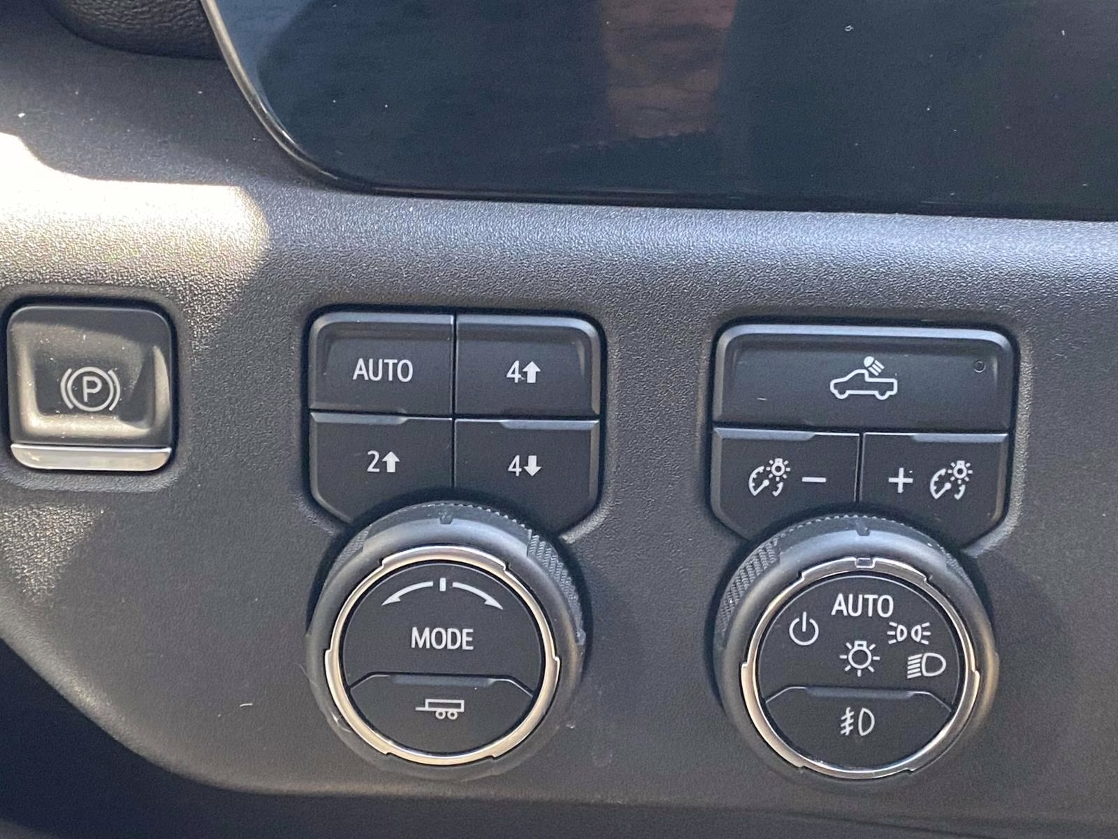 2023 Dark Ash Metallic Chevrolet Silverado 1500 LT Trail Boss 4X4 Truck