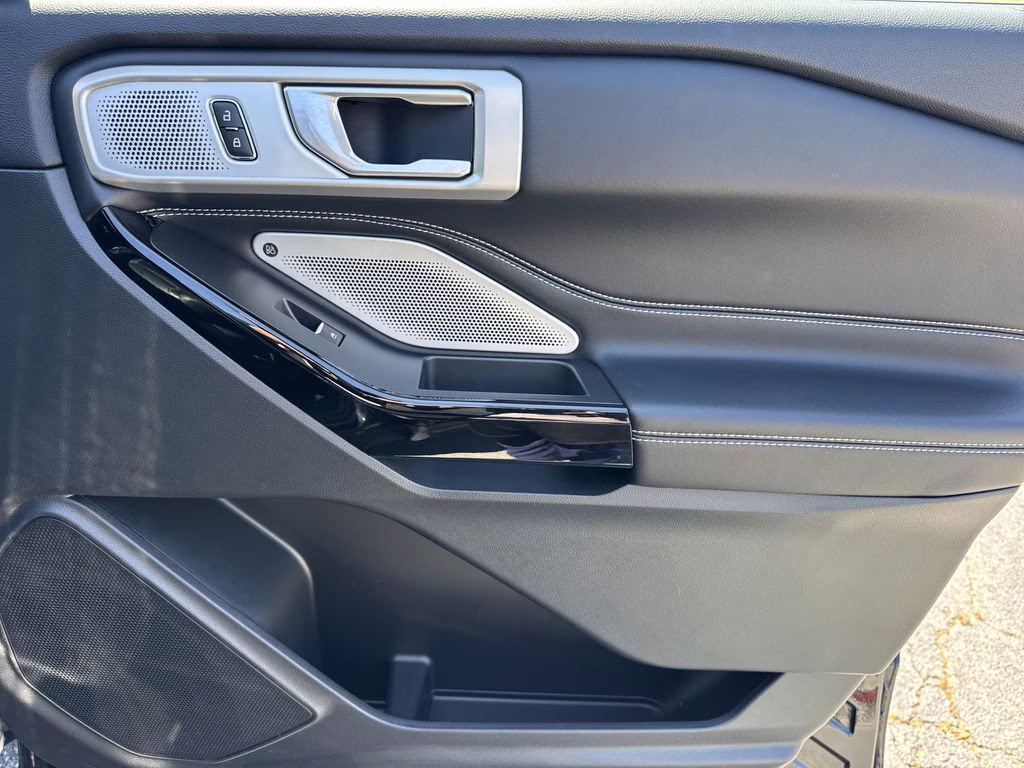 2023 Black Metallic Ford Explorer ST 4X4 SUV