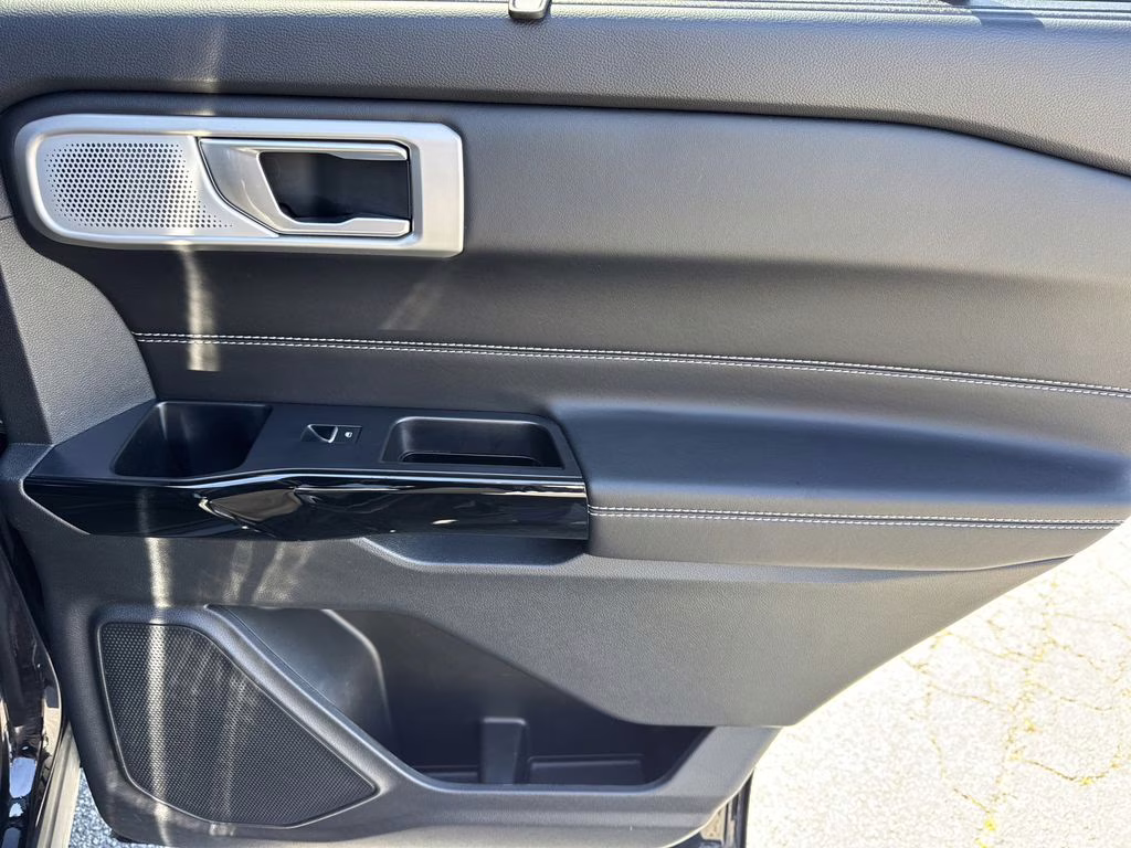 2023 Black Metallic Ford Explorer ST 4X4 SUV