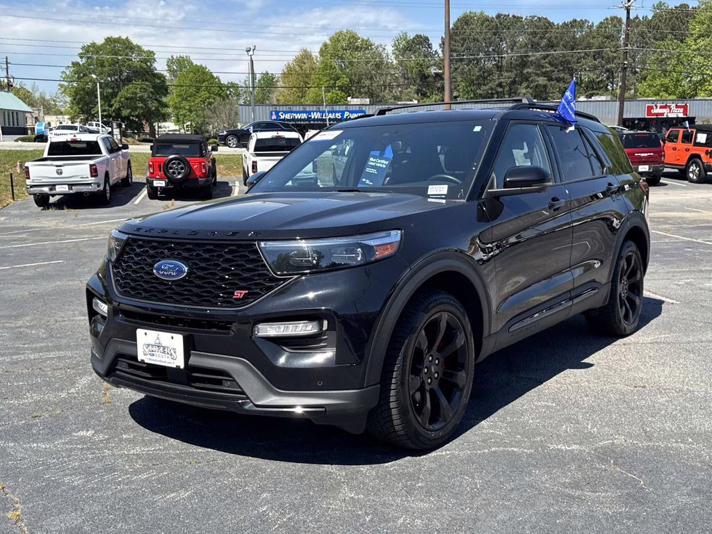 2023 Black Metallic Ford Explorer ST 4X4 SUV