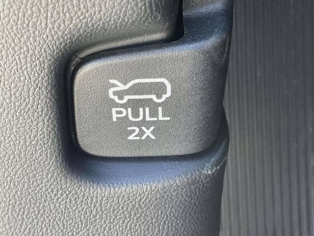 2026 White Metallic Ford Explorer Active RWD SUV