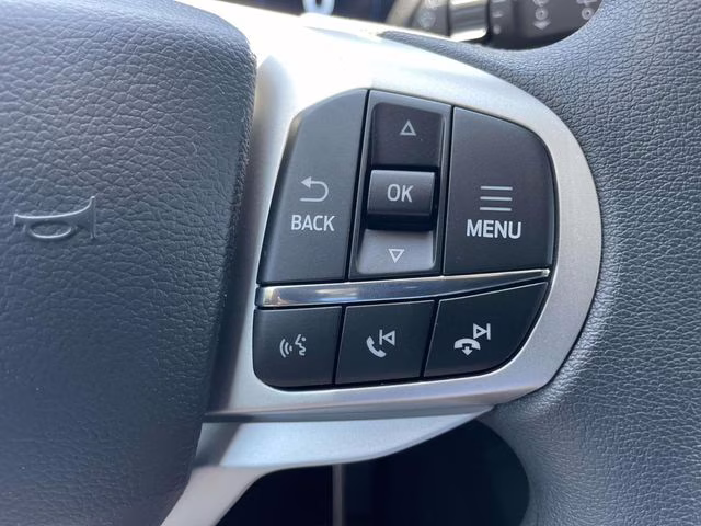 2026 White Metallic Ford Explorer Active RWD SUV