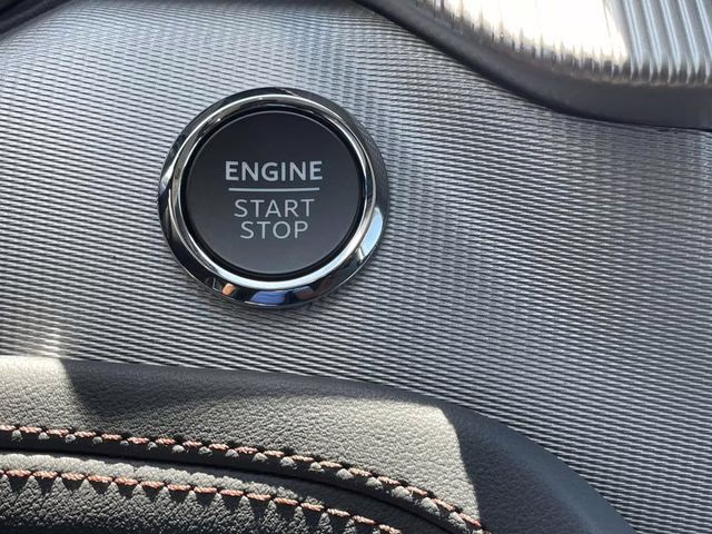 2026 White Metallic Ford Explorer Active RWD SUV