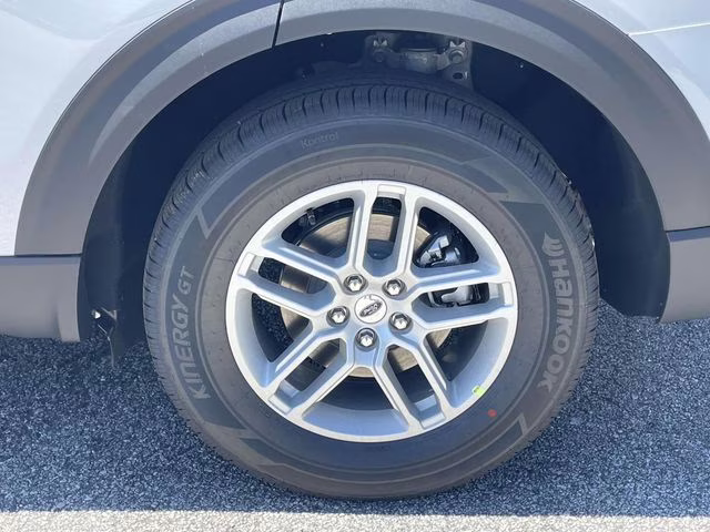 2026 White Metallic Ford Explorer Active RWD SUV