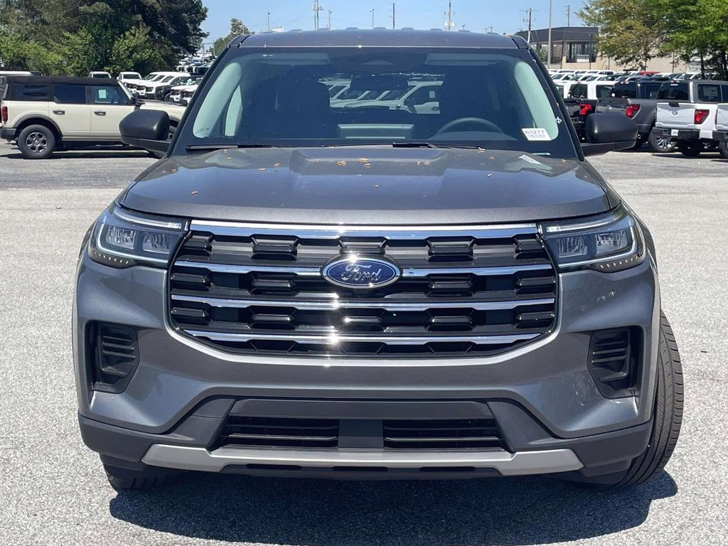 2026 Gray Metallic Ford Explorer Active RWD SUV