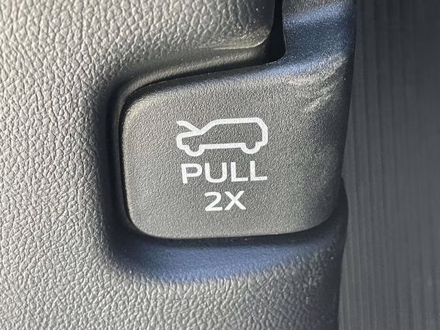 2026 Gray Metallic Ford Explorer Active RWD SUV