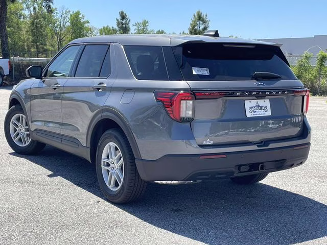 2026 Gray Metallic Ford Explorer Active RWD SUV