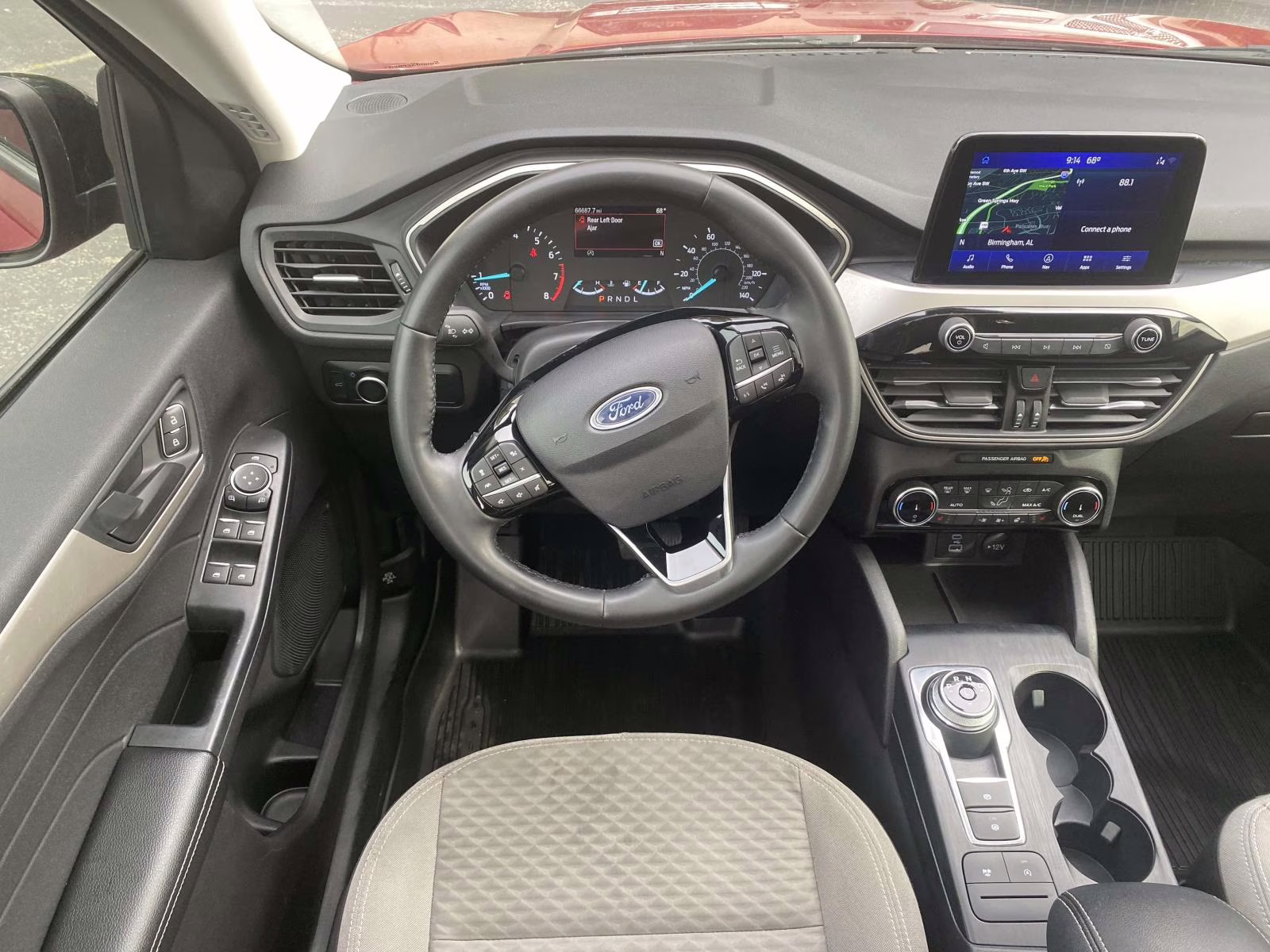 2022 Rapid Red Metallic Tinted Clearcoat Ford Escape SE FWD SUV