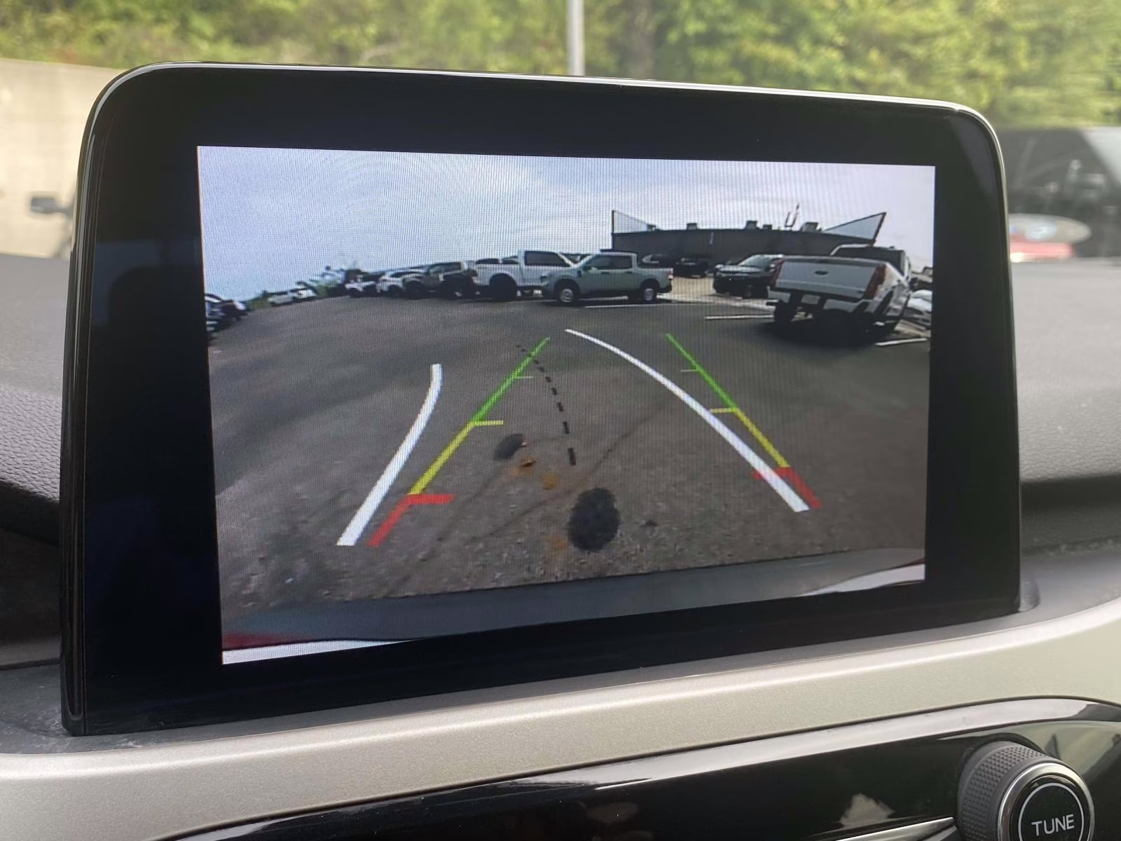 2022 Rapid Red Metallic Tinted Clearcoat Ford Escape SE FWD SUV