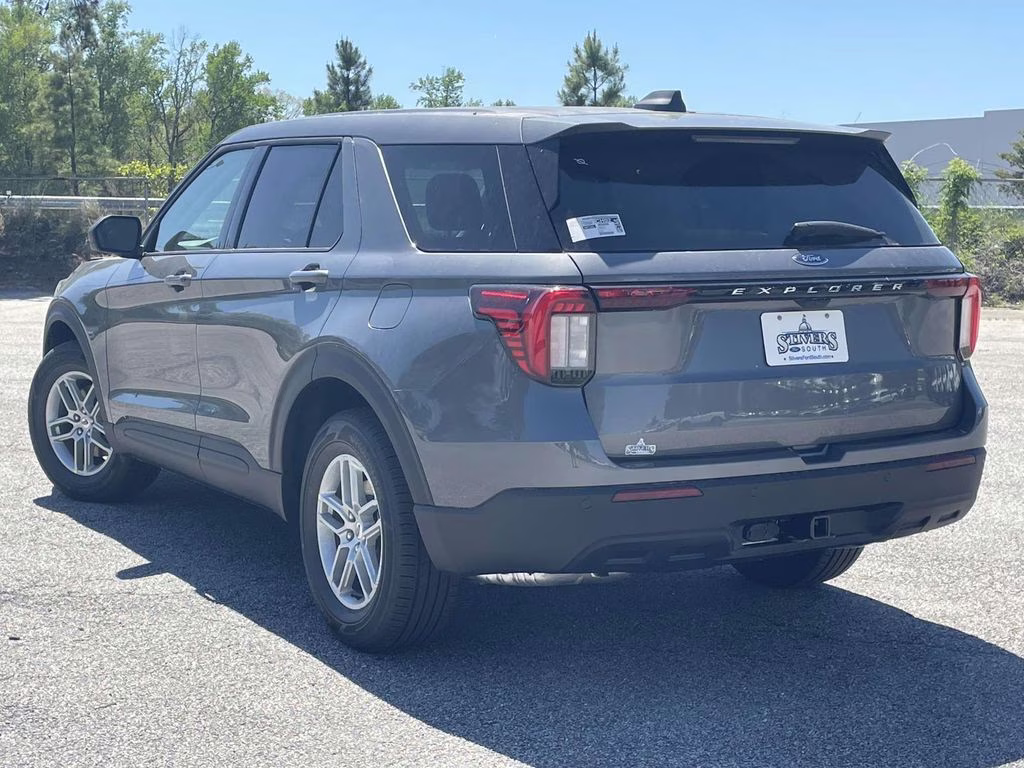 2026 Gray Metallic Ford Explorer Active RWD SUV