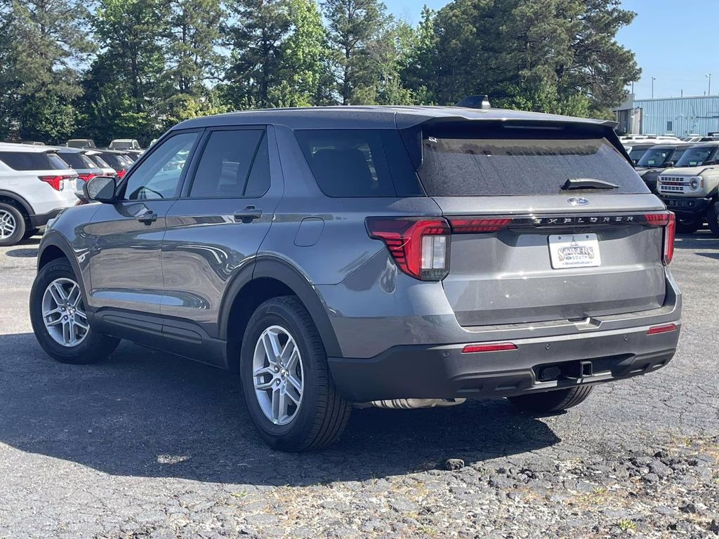 2026 Gray Metallic Ford Explorer Active RWD SUV