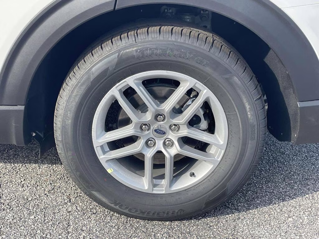 2026 White Ford Explorer Active RWD SUV