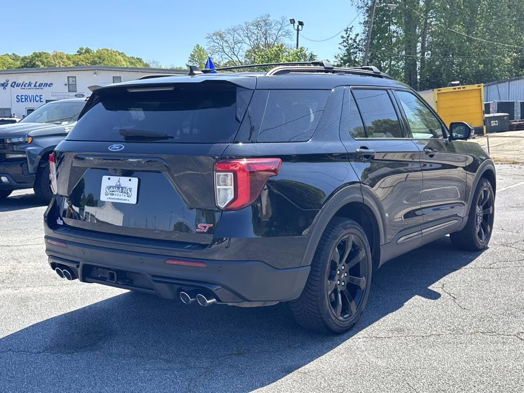2023 Black Metallic Ford Explorer ST 4X4 SUV