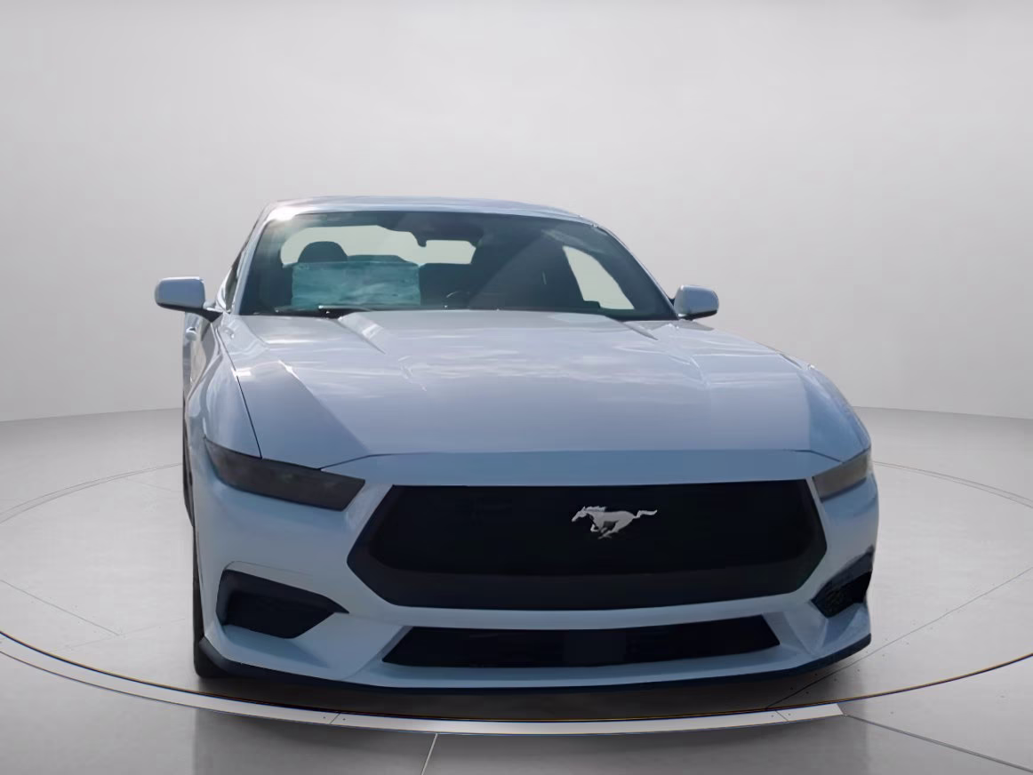 2026 Oxford White Ford Mustang EcoBoost RWD Coupe
