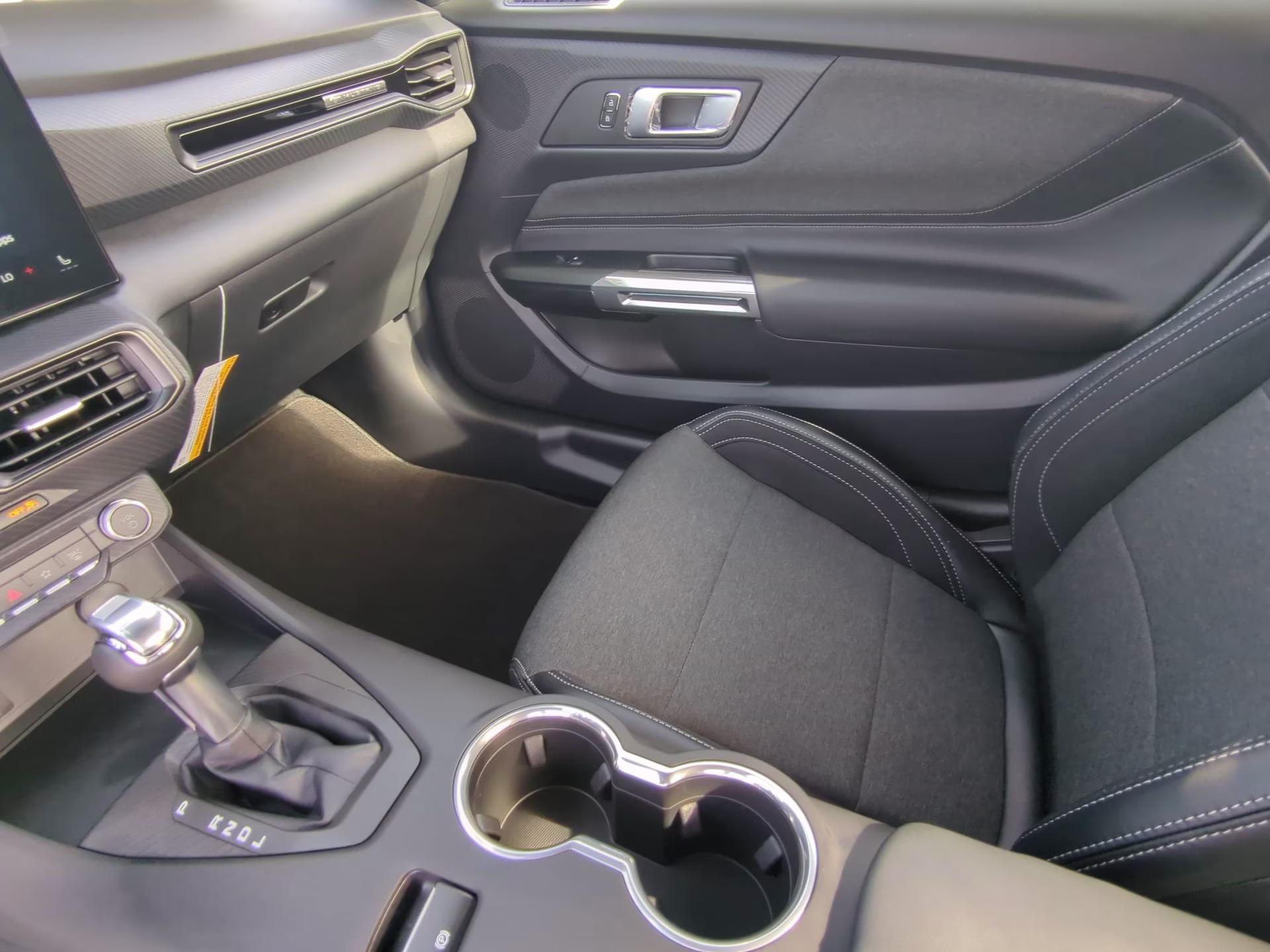 2026 Oxford White Ford Mustang EcoBoost RWD Coupe