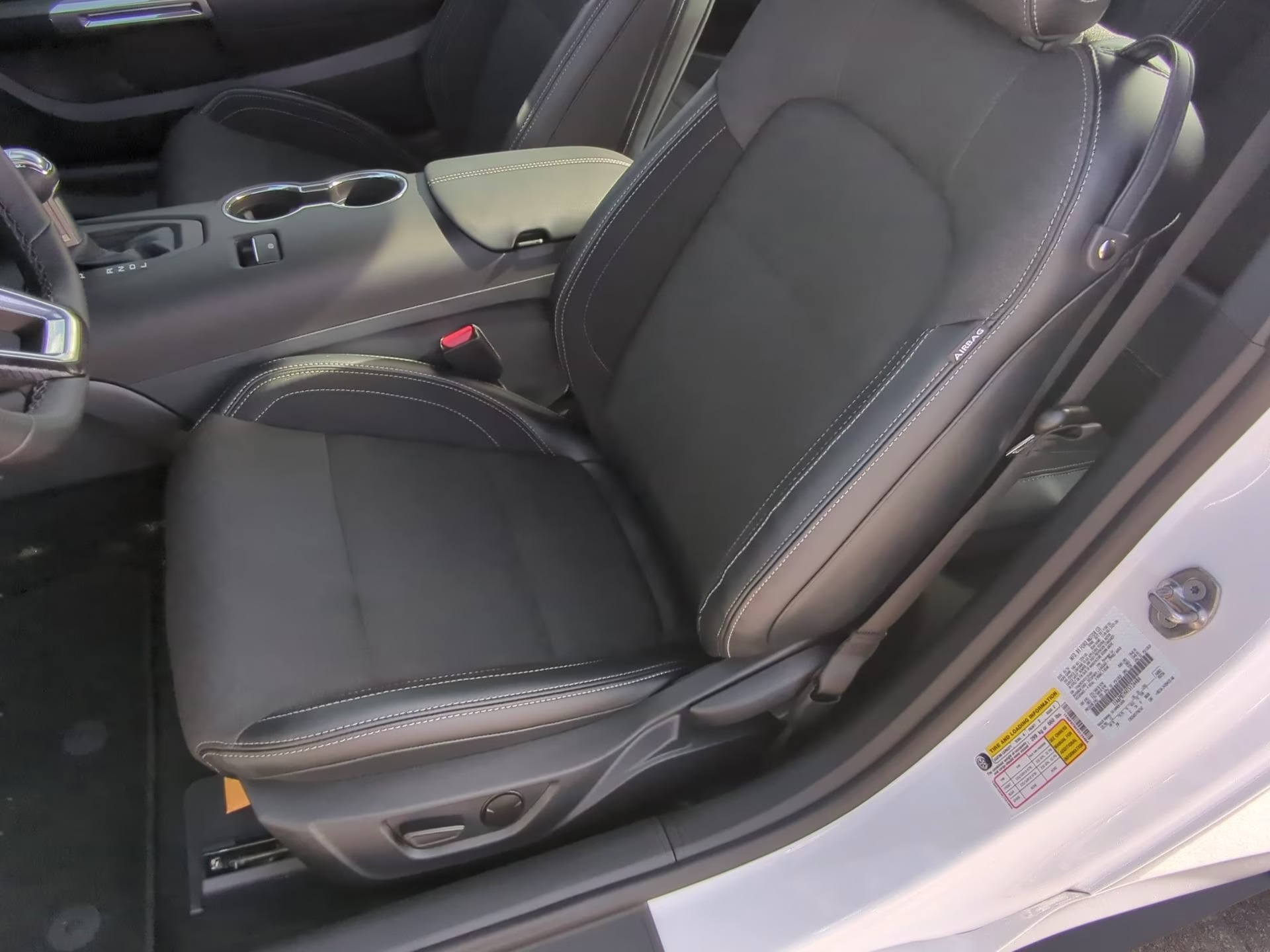 2026 Oxford White Ford Mustang EcoBoost RWD Coupe