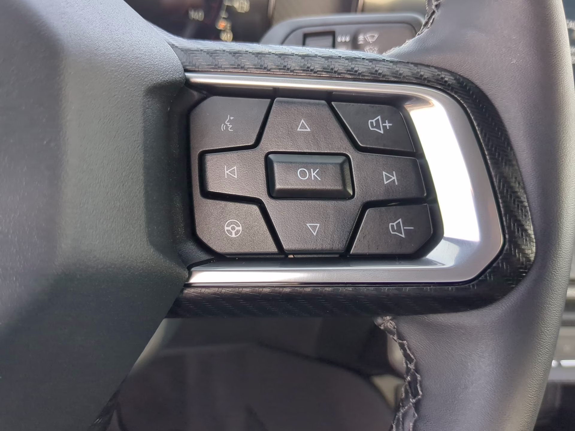 2026 Oxford White Ford Mustang EcoBoost RWD Coupe
