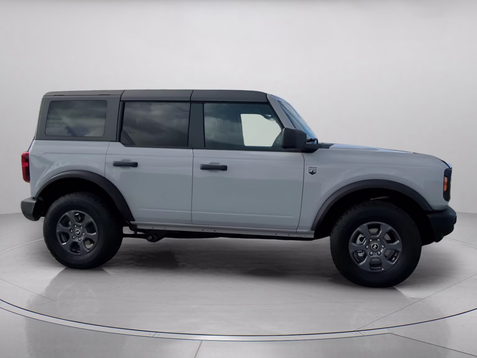 2026 Avalanche Gray Ford Bronco Big Bend 4X4 Convertible