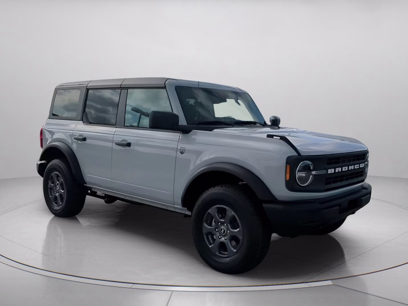 2026 Avalanche Gray Ford Bronco Big Bend 4X4 Convertible