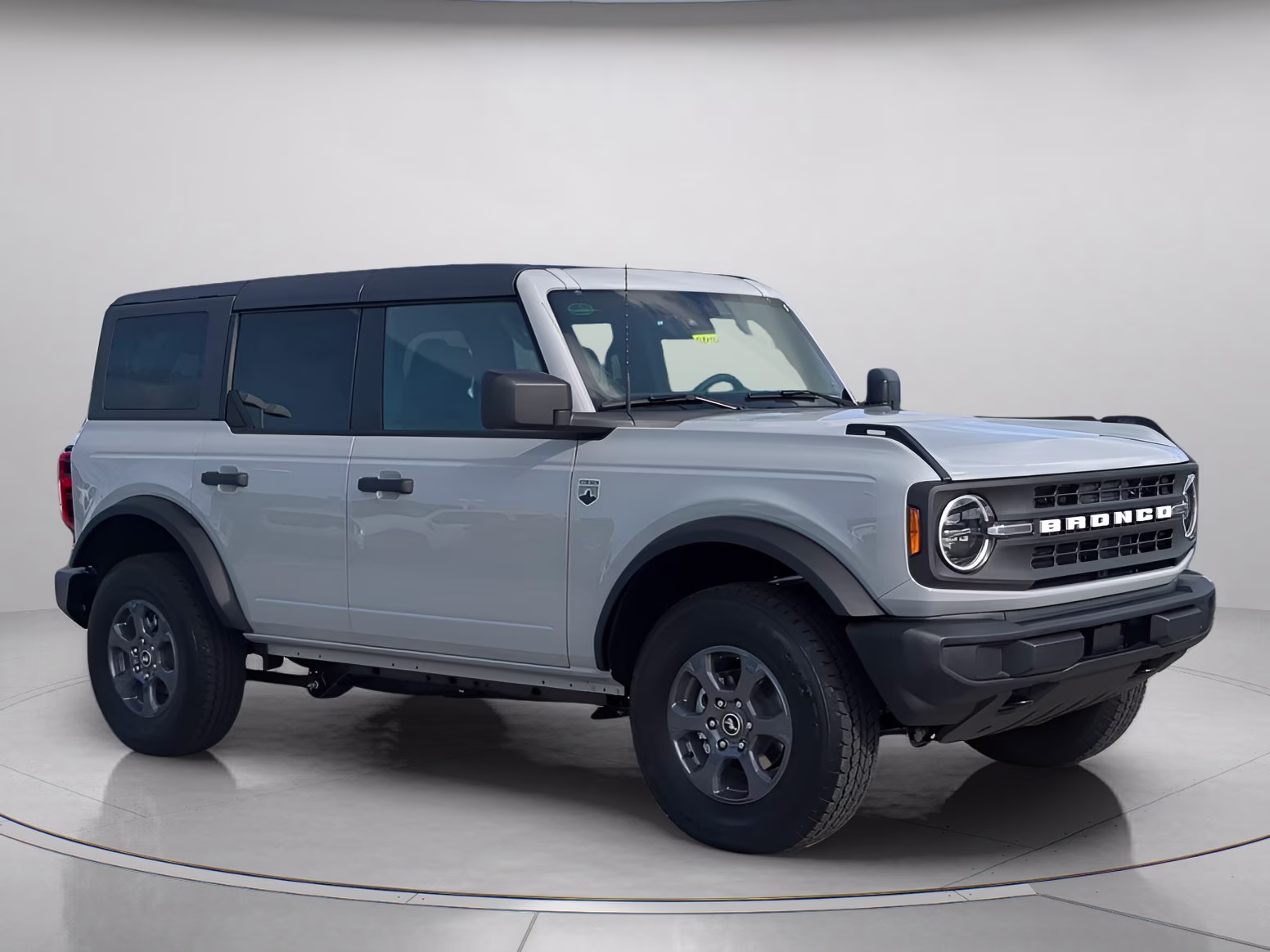 2026 Avalanche Gray Ford Bronco Big Bend 4X4 Convertible