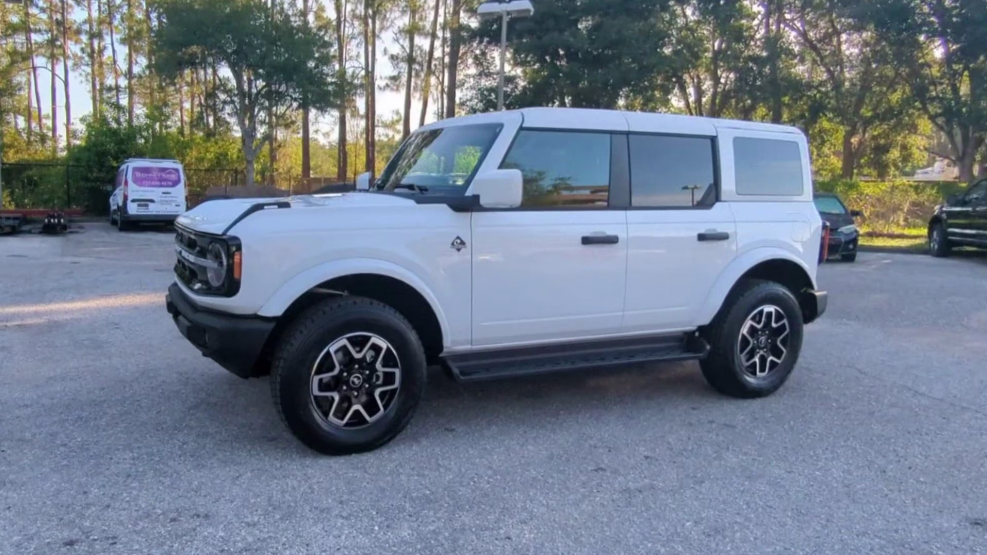 2026 Oxford White Ford Bronco Outer Banks 4X4 Convertible