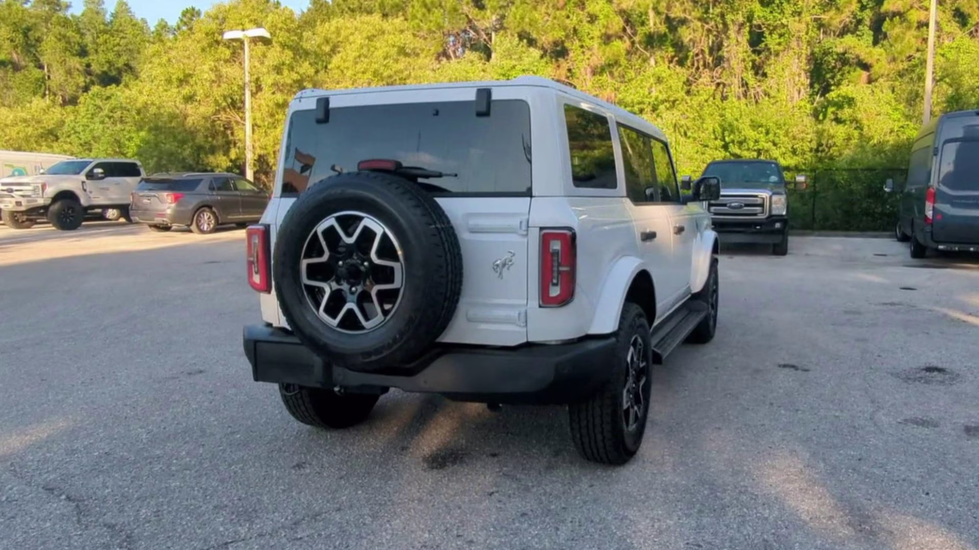 2026 Oxford White Ford Bronco Outer Banks 4X4 Convertible