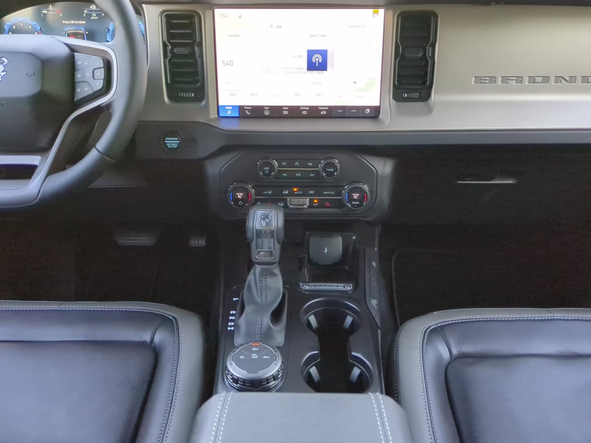 2026 Oxford White Ford Bronco Outer Banks 4X4 Convertible