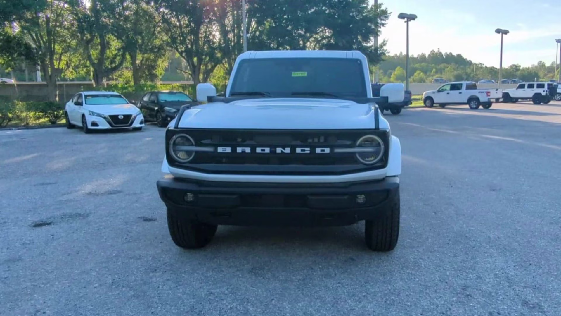 2026 Oxford White Ford Bronco Outer Banks 4X4 Convertible
