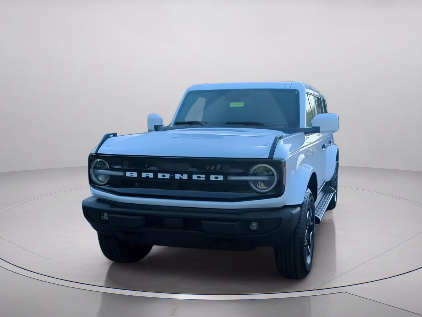 2026 Oxford White Ford Bronco Outer Banks 4X4 Convertible