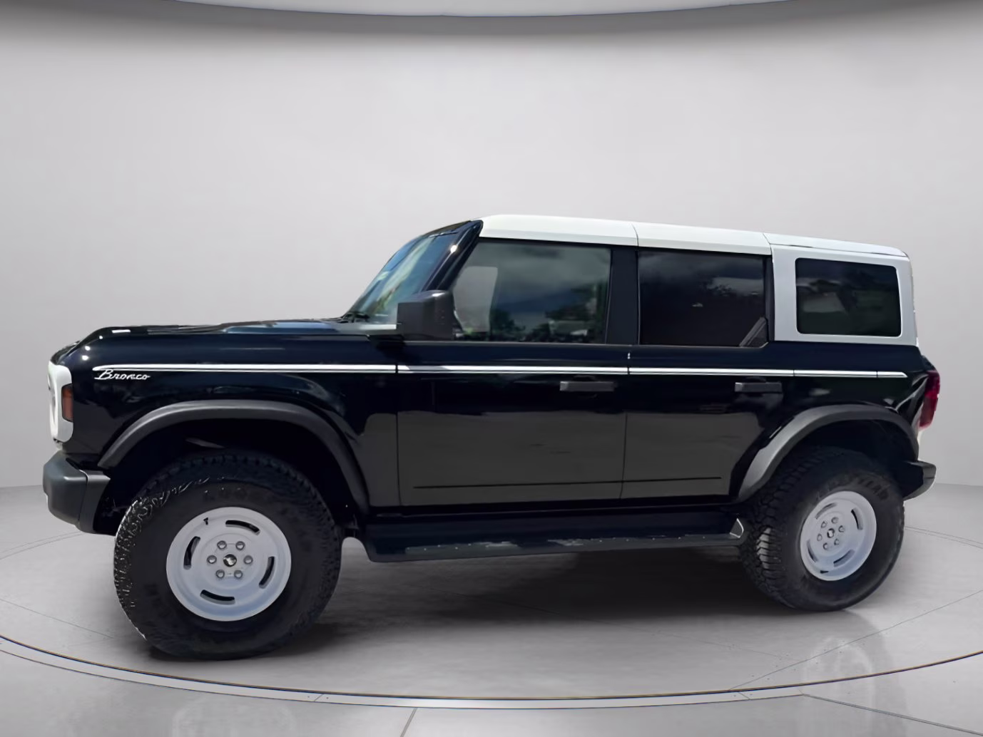 2026 Shadow Black Ford Bronco Heritage Edition 4X4 Convertible