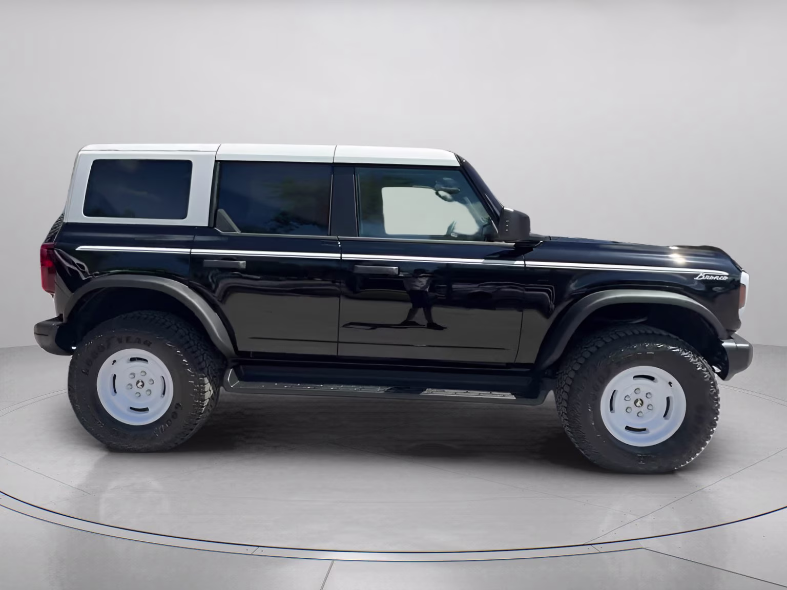 2026 Shadow Black Ford Bronco Heritage Edition 4X4 Convertible