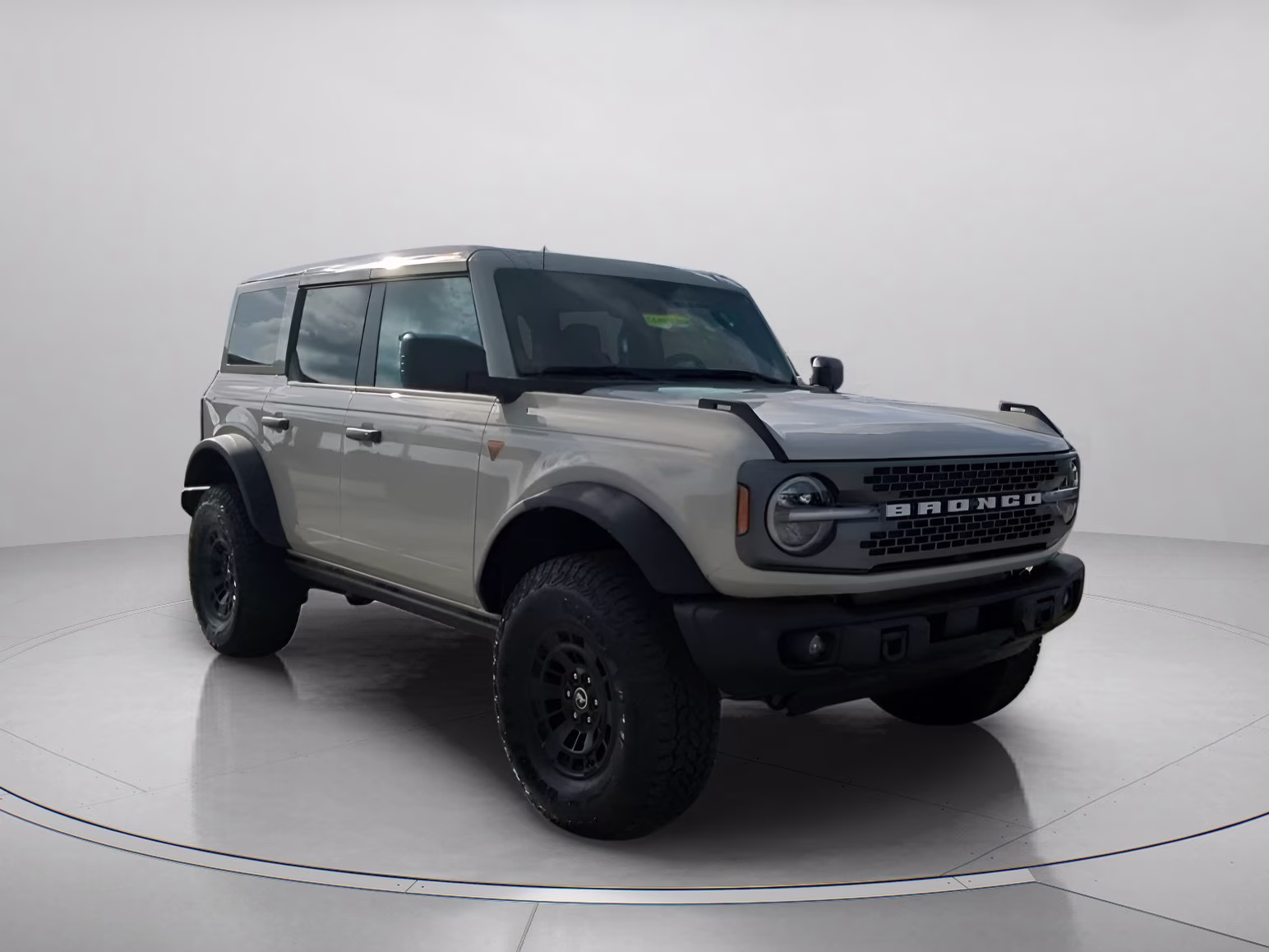 2026 Beige Ford Bronco Badlands 4X4 Convertible