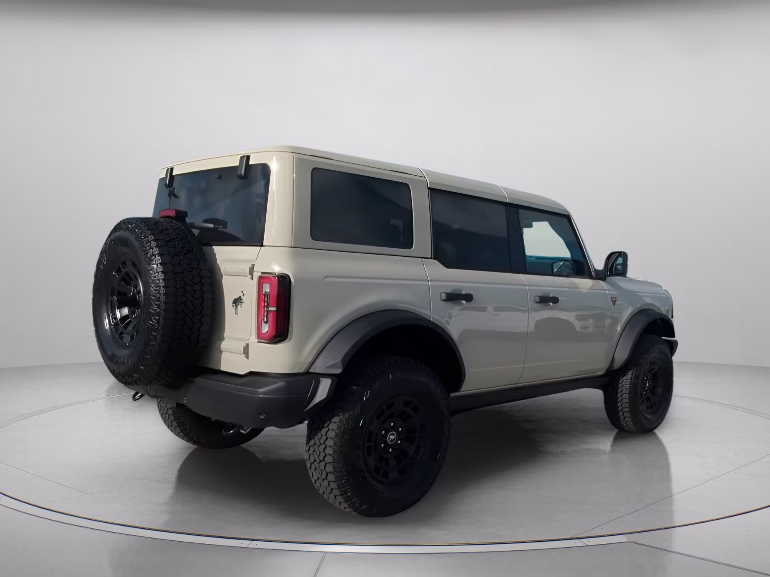 2026 Beige Ford Bronco Badlands 4X4 Convertible