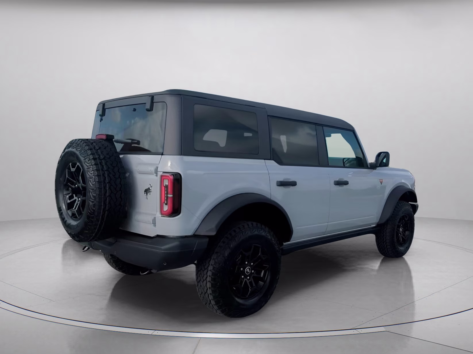2026 Shelter Green Metallic Ford Bronco Badlands 4X4 Convertible