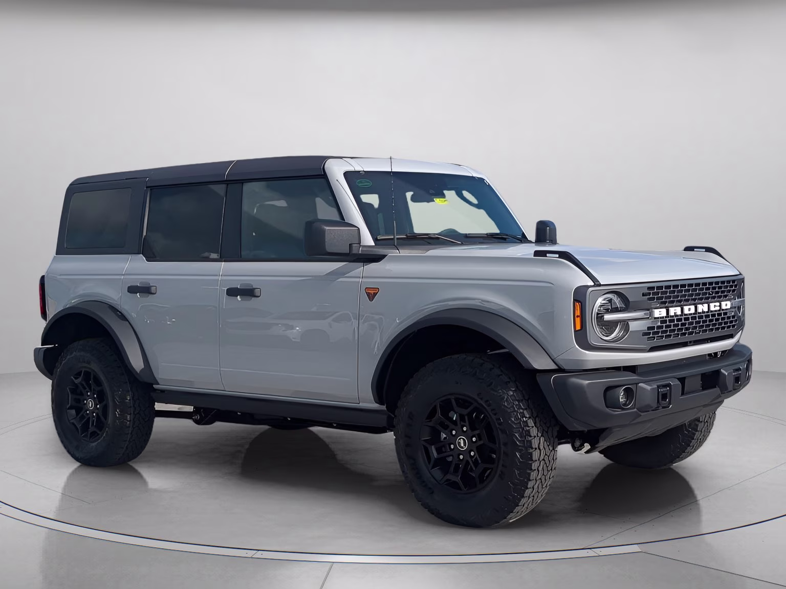 2026 Shelter Green Metallic Ford Bronco Badlands 4X4 Convertible