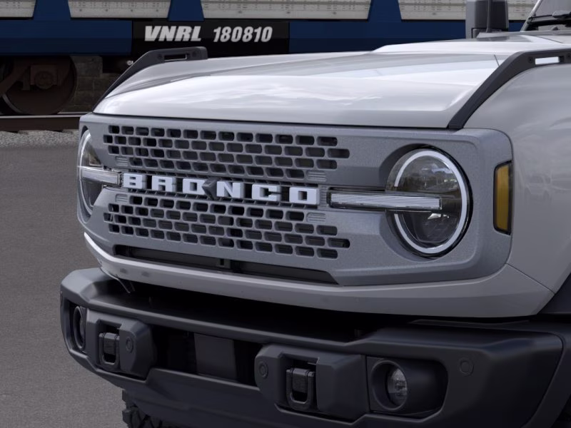 2026 Avalanche Gray Ford Bronco Badlands 4X4 Convertible